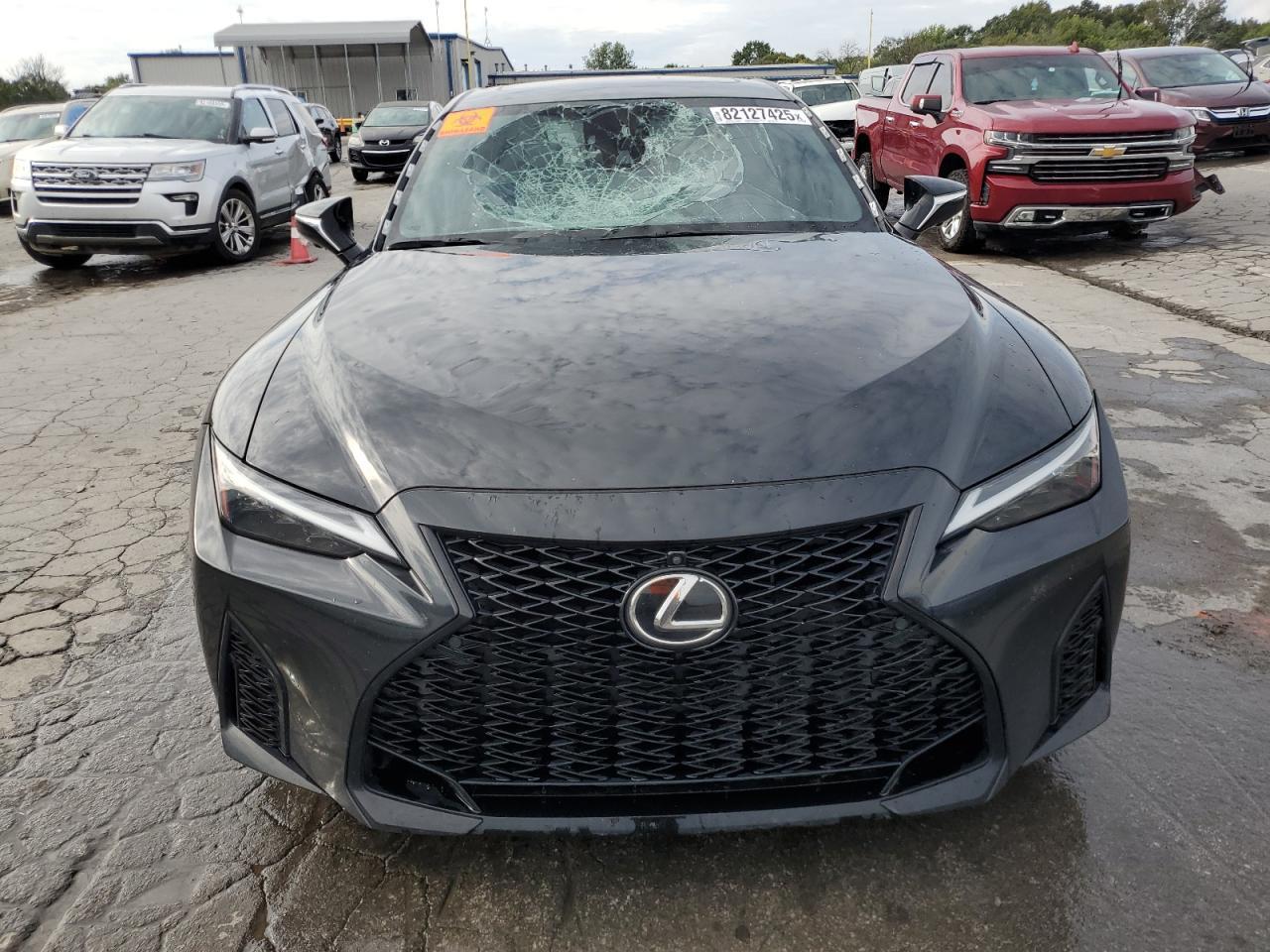 2022 LEXUS Is