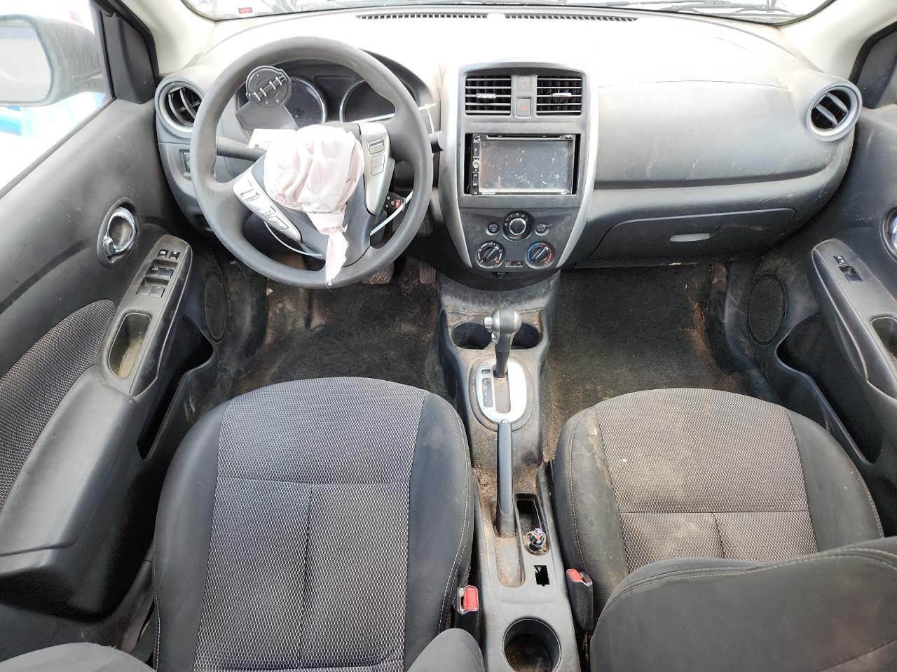 2015 NISSAN VERSA