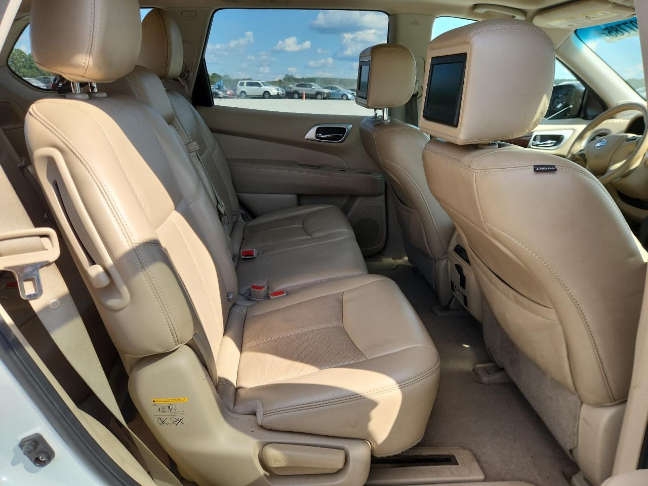 2015 NISSAN PATHFINDER
