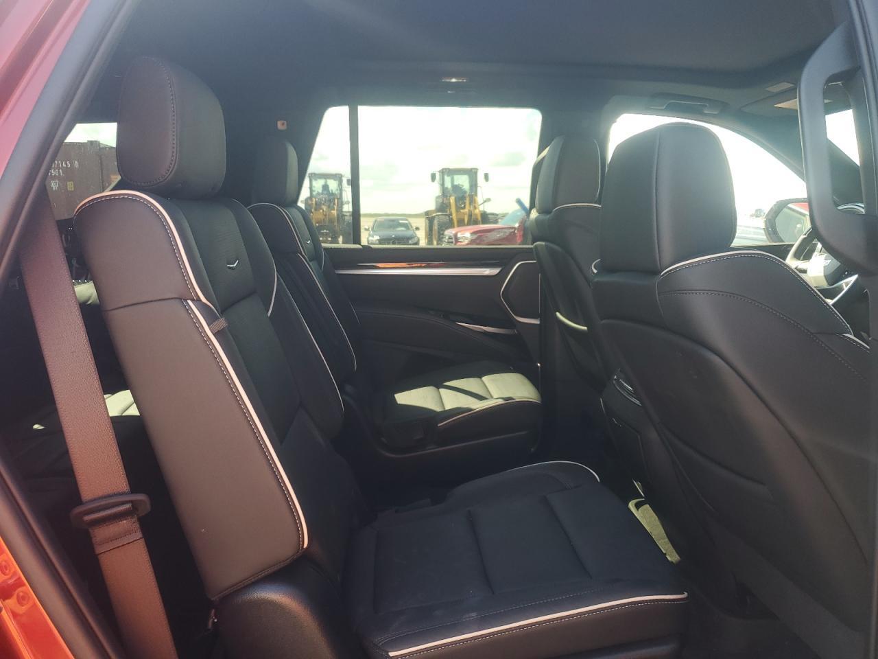 2025 CADILLAC ESCALADE