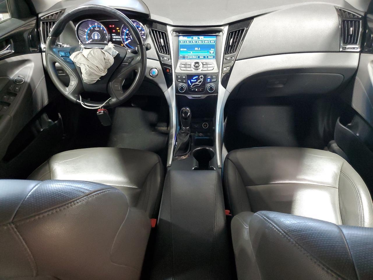 2013 HYUNDAI SONATA