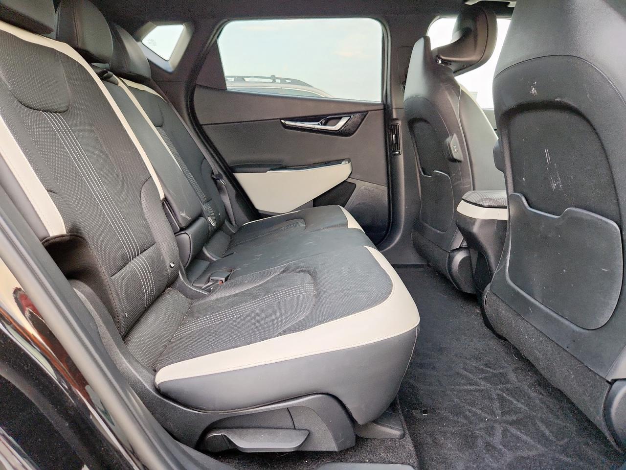 2023 KIA EV6