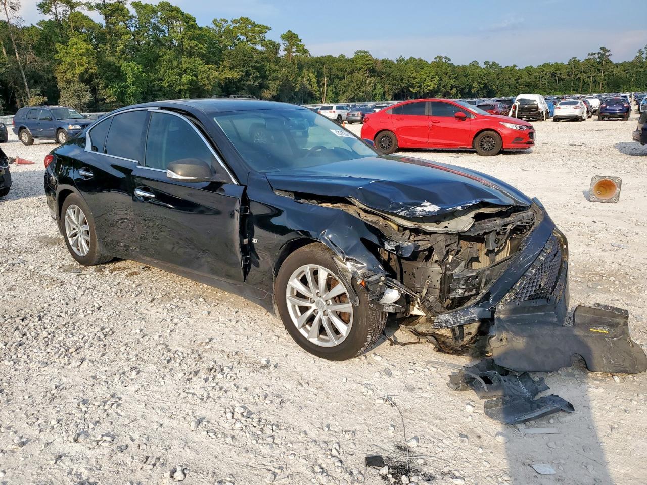 2015 INFINITI Q50