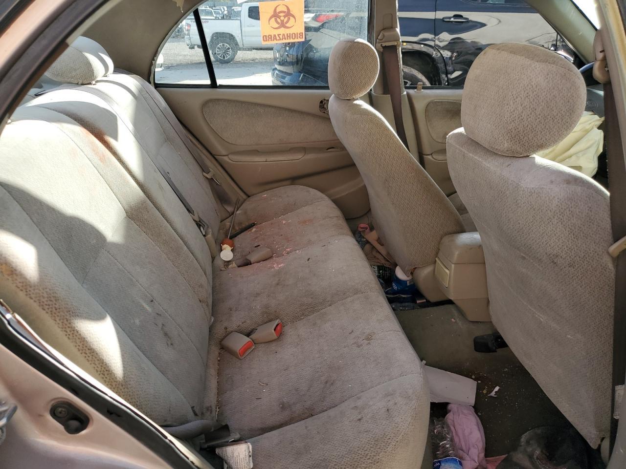 2001 TOYOTA COROLLA