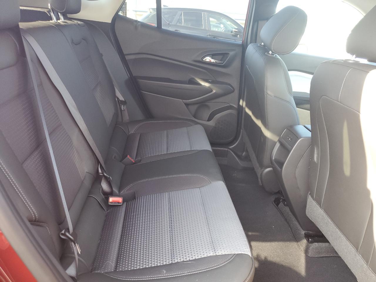 2025 CHEVROLET TRAX