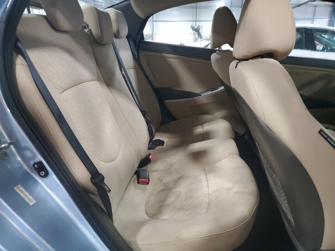 2012 HYUNDAI ACCENT