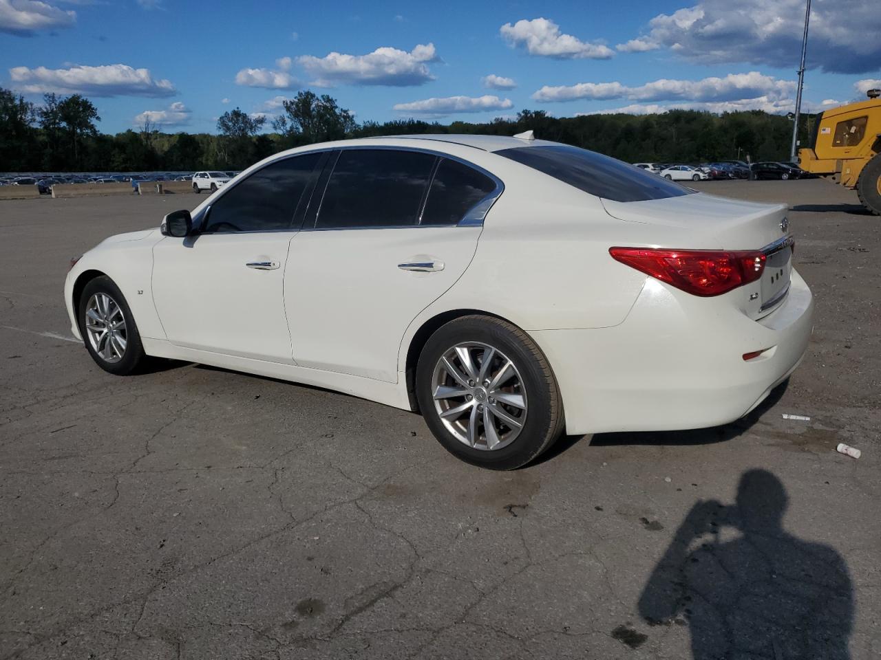 2015 INFINITI Q50