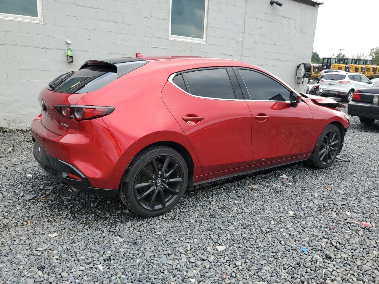 2019 MAZDA 3