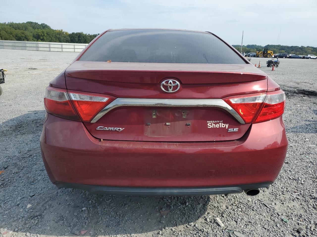 2016 TOYOTA CAMRY