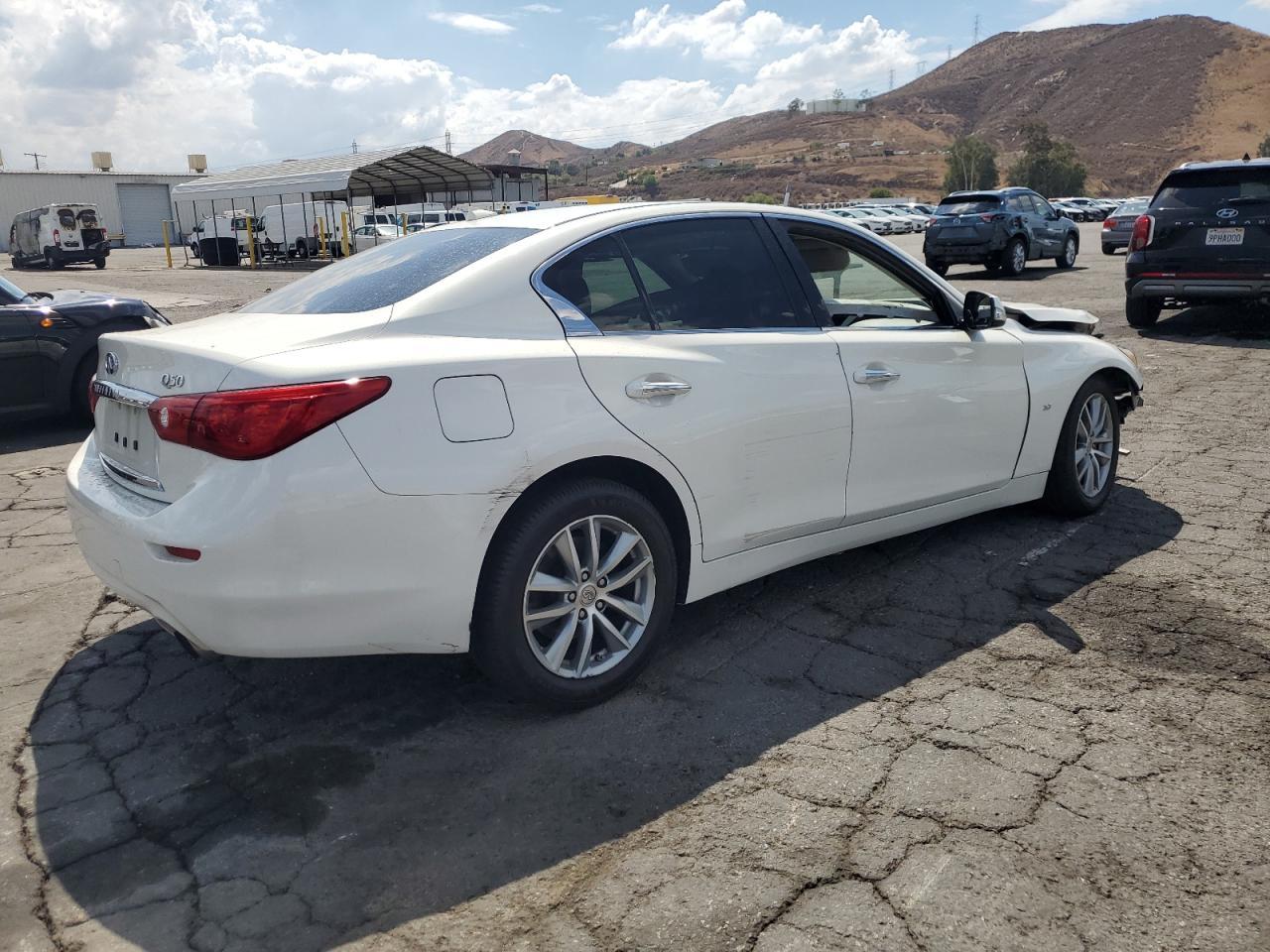 2014 INFINITI Q50