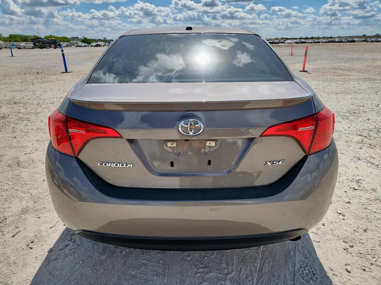 2018 TOYOTA COROLLA