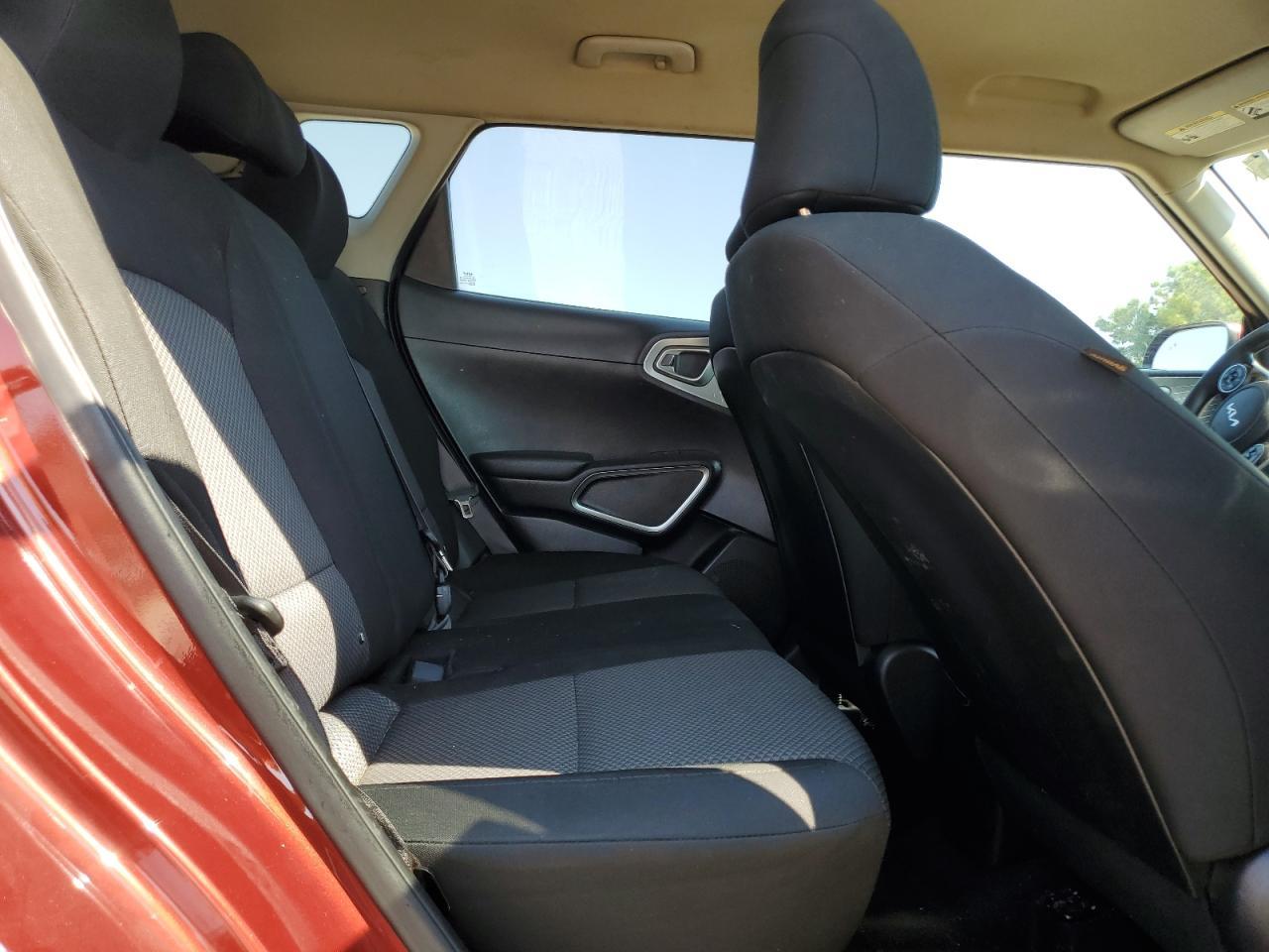 2022 KIA SOUL