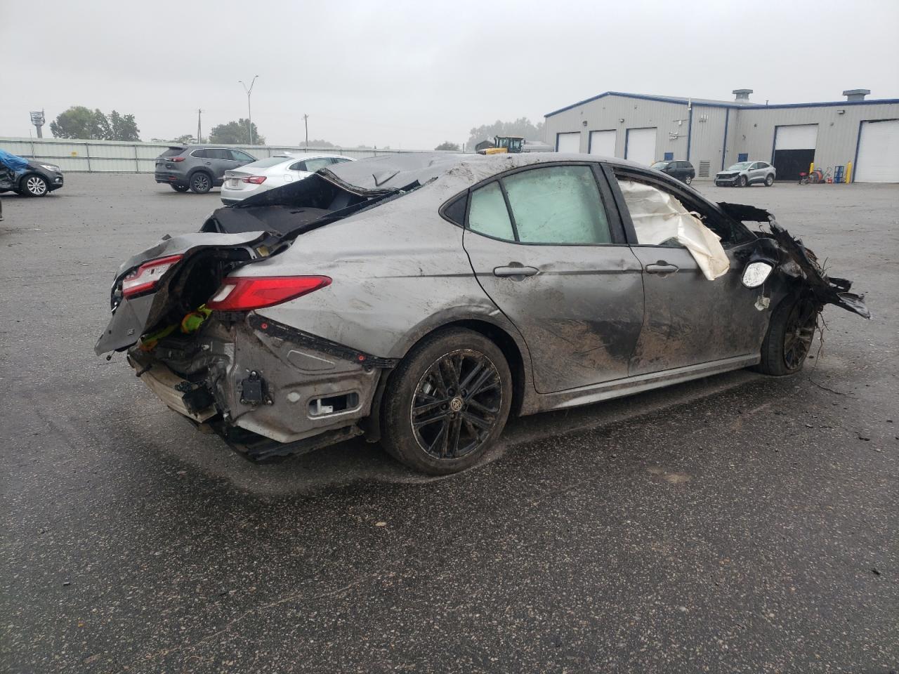 2025 TOYOTA CAMRY