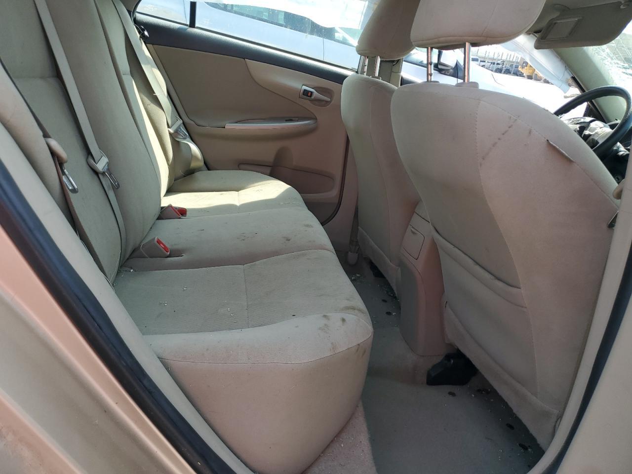 2012 TOYOTA COROLLA