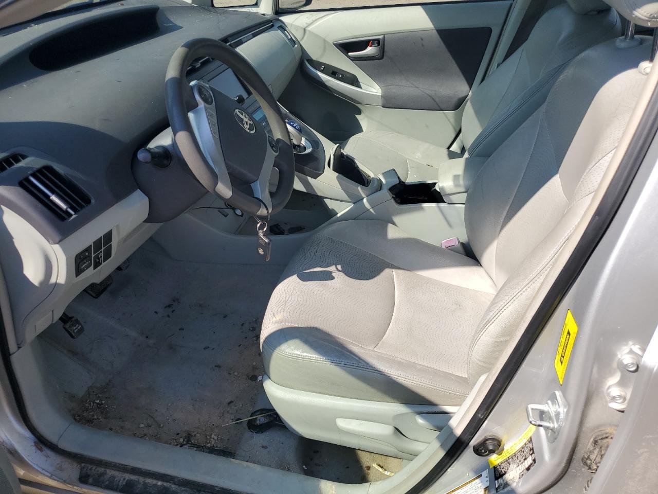 2010 TOYOTA PRIUS
