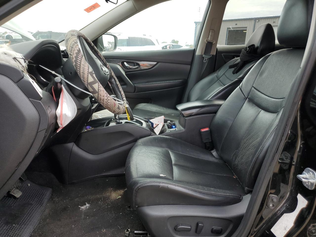 2015 NISSAN ROGUE