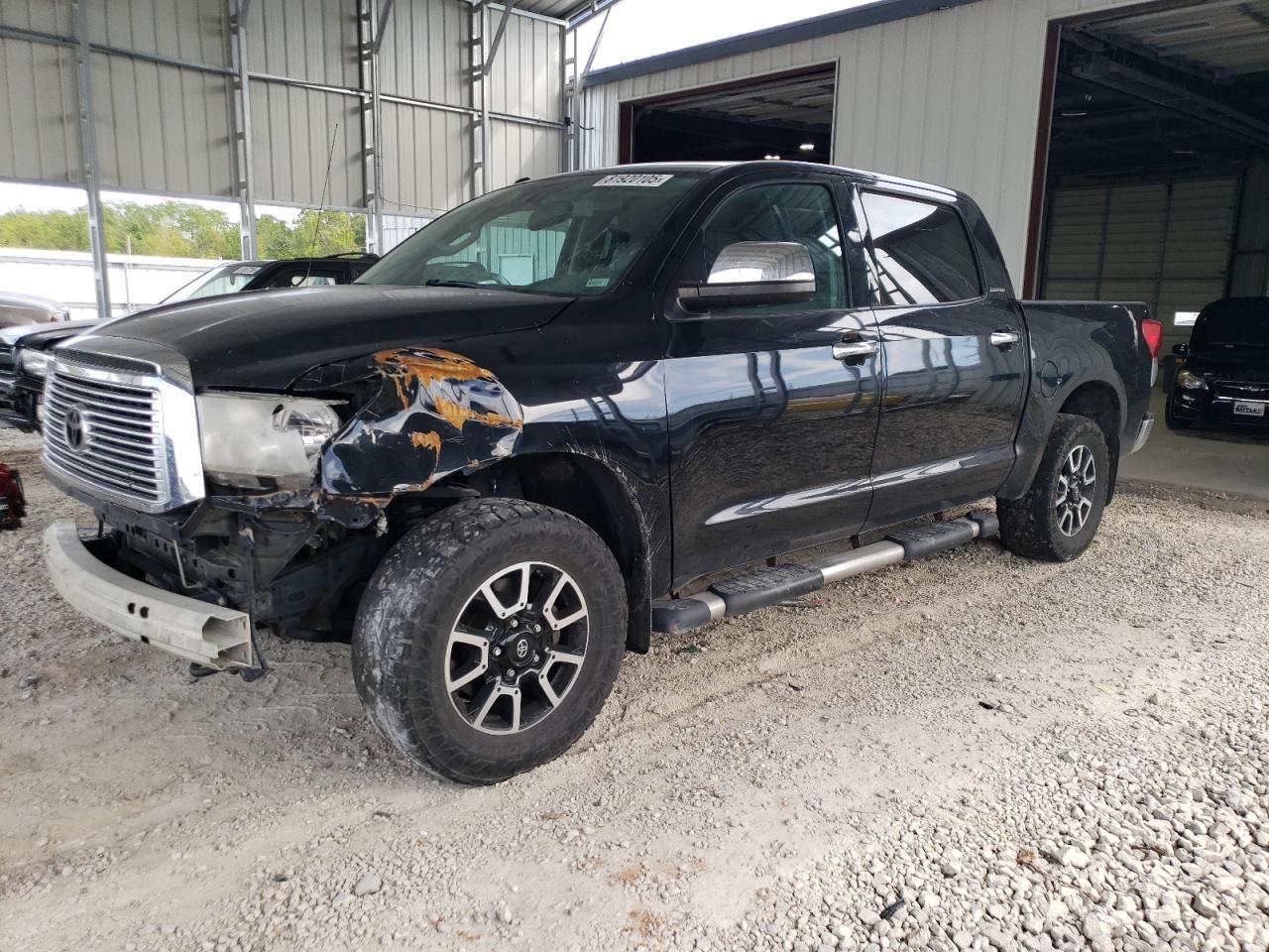 2011 TOYOTA TUNDRA