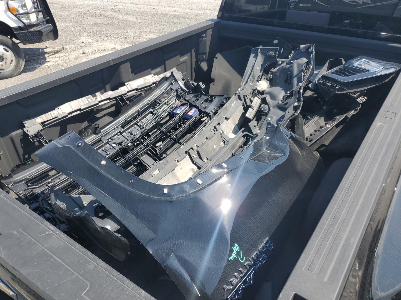 2024 CHEVROLET Silverado