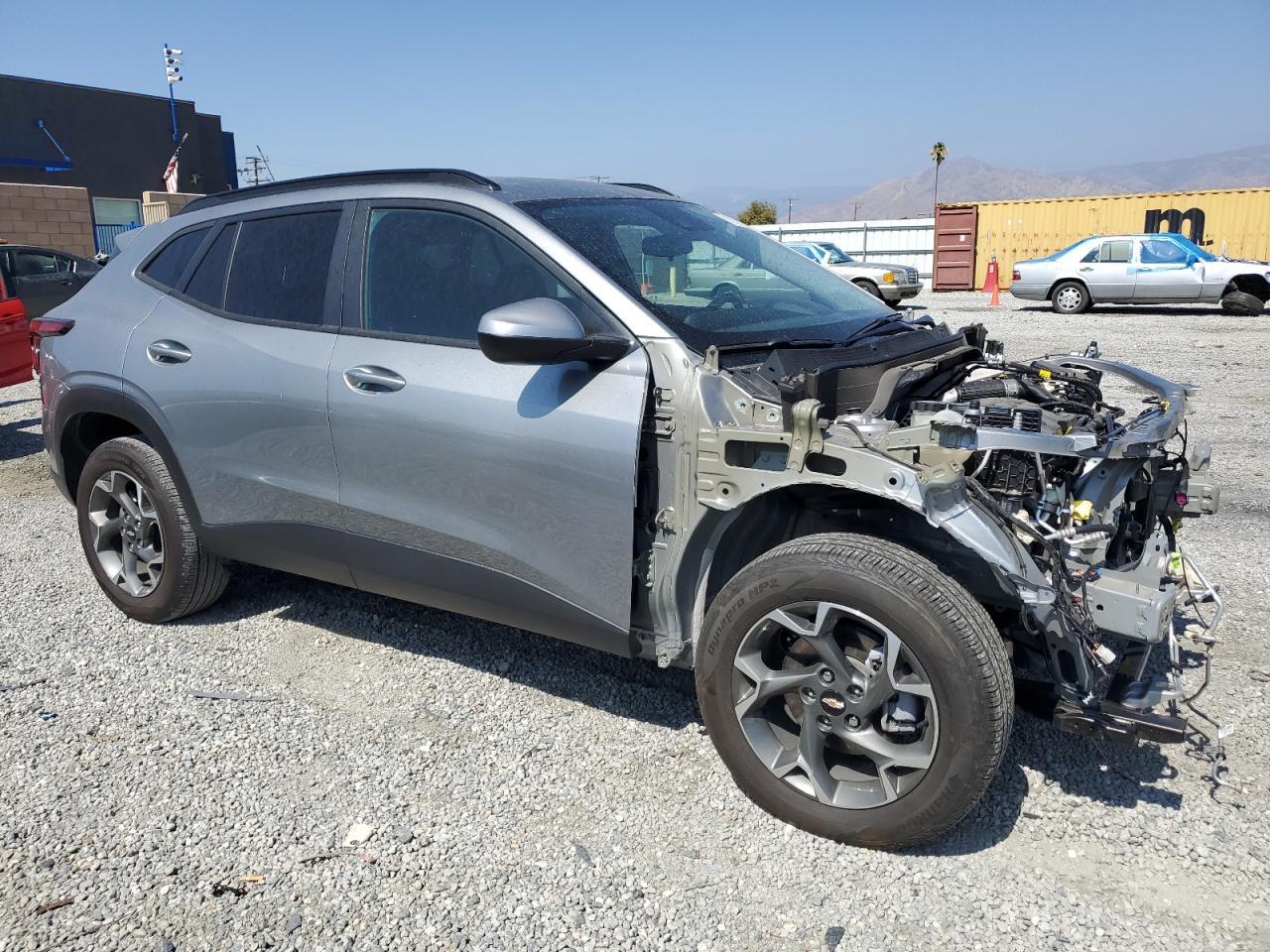 2025 CHEVROLET TRAX