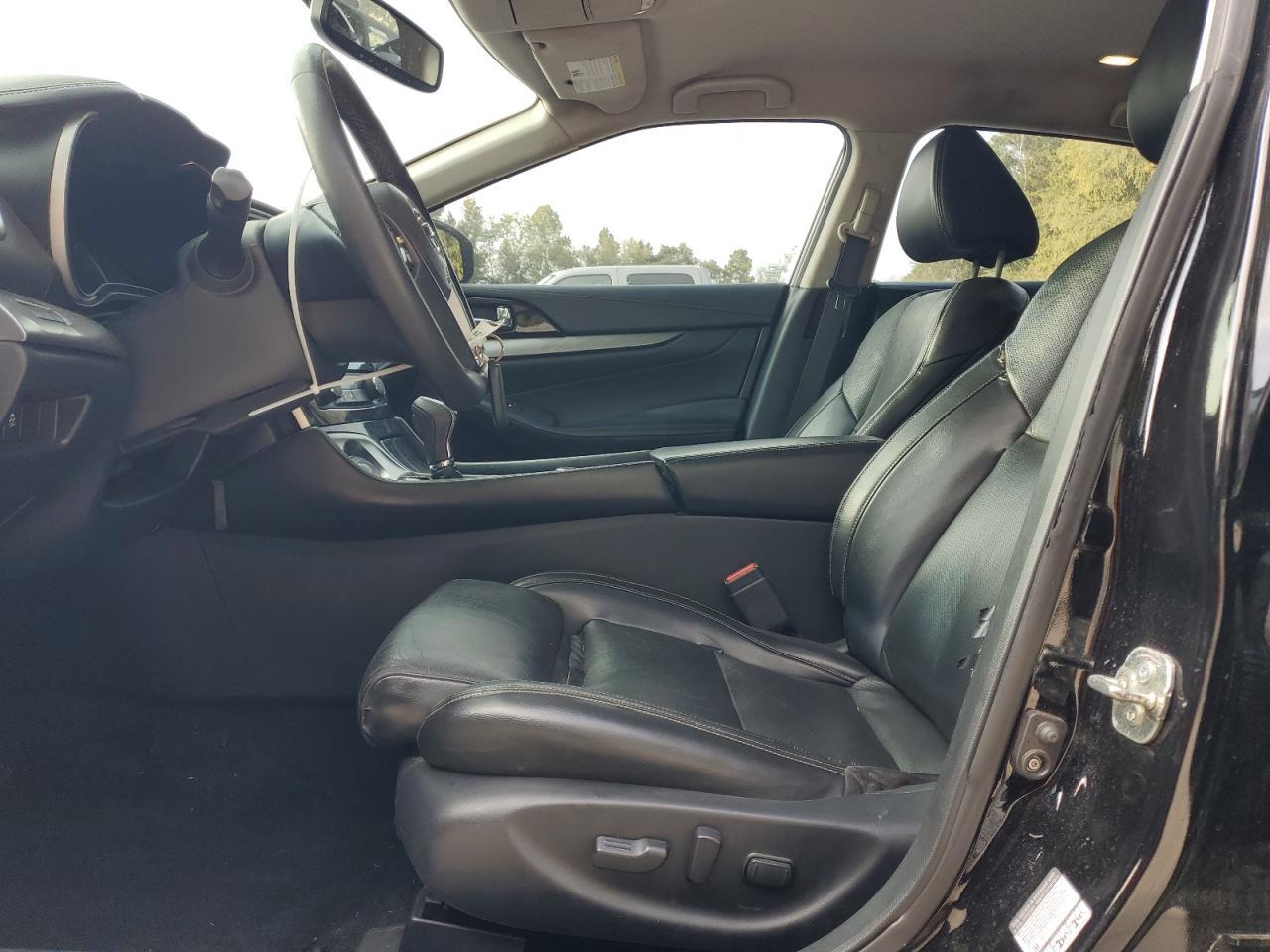 2016 NISSAN Maxima