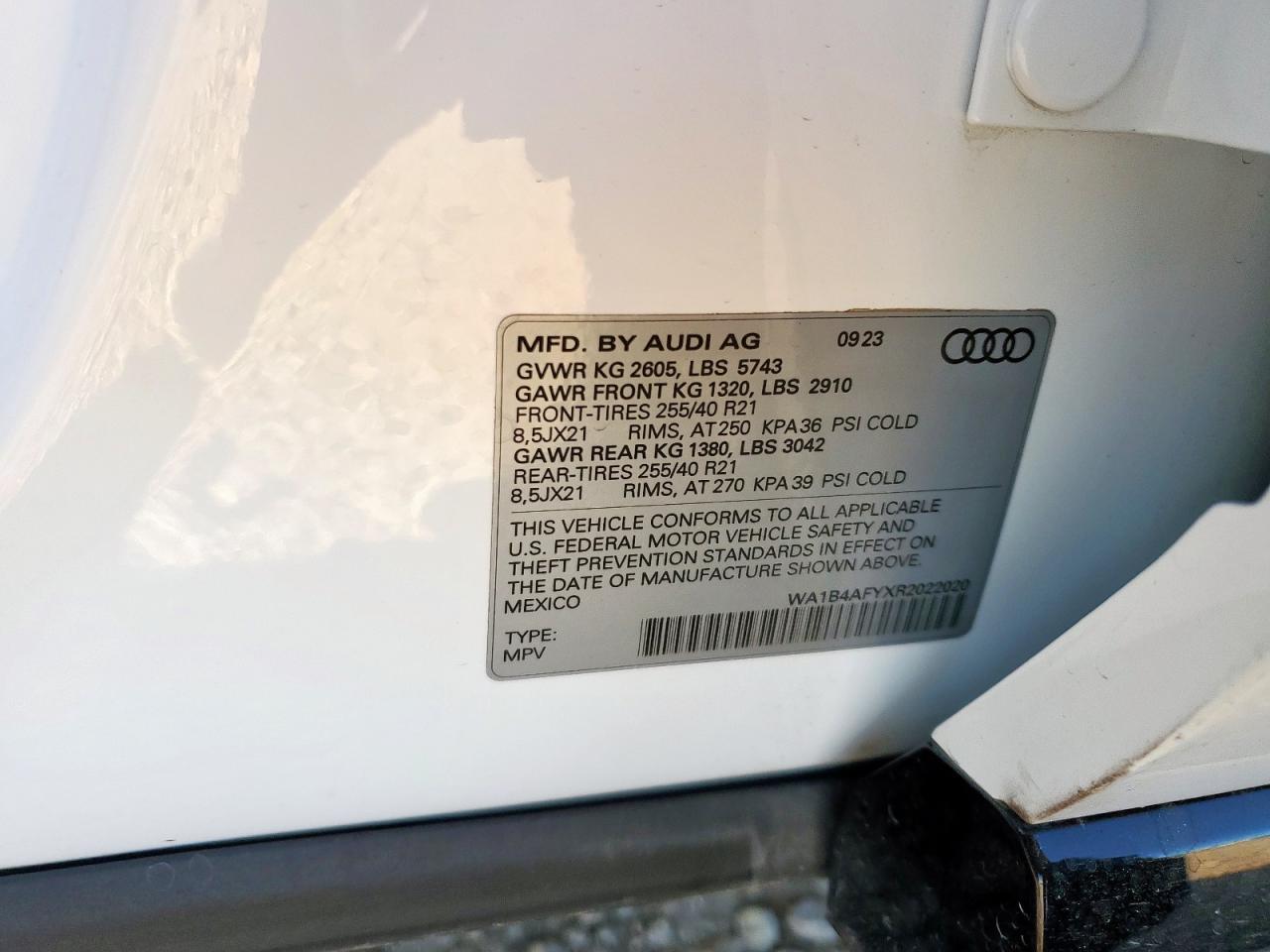 2024 AUDI SQ5
