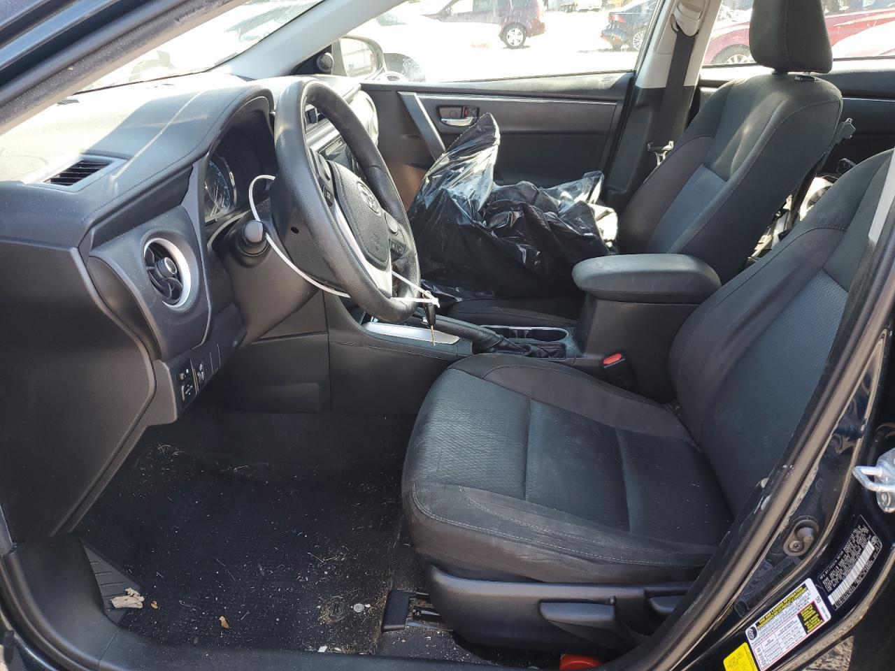 2017 TOYOTA COROLLA