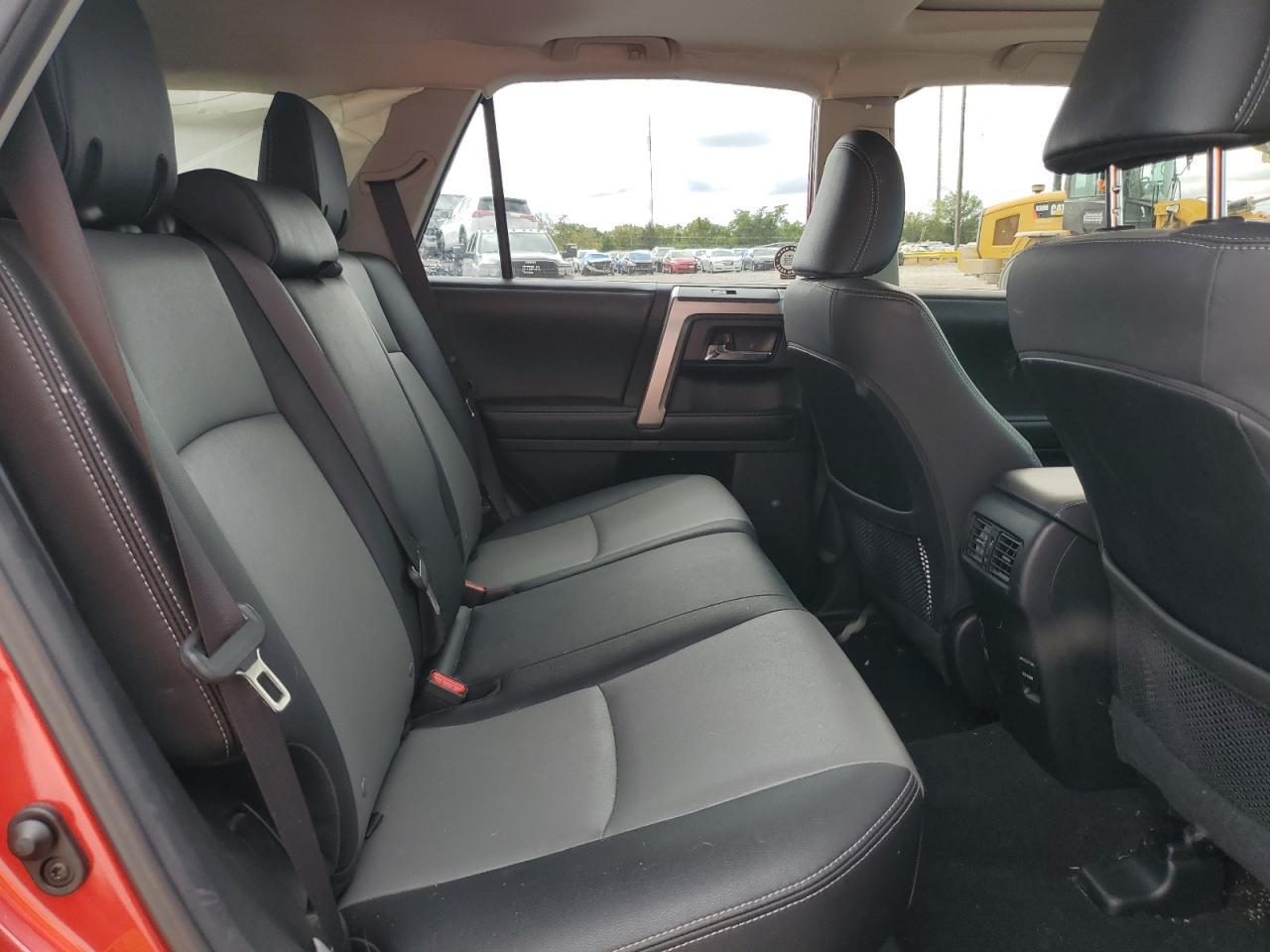 2019 TOYOTA 4Runner