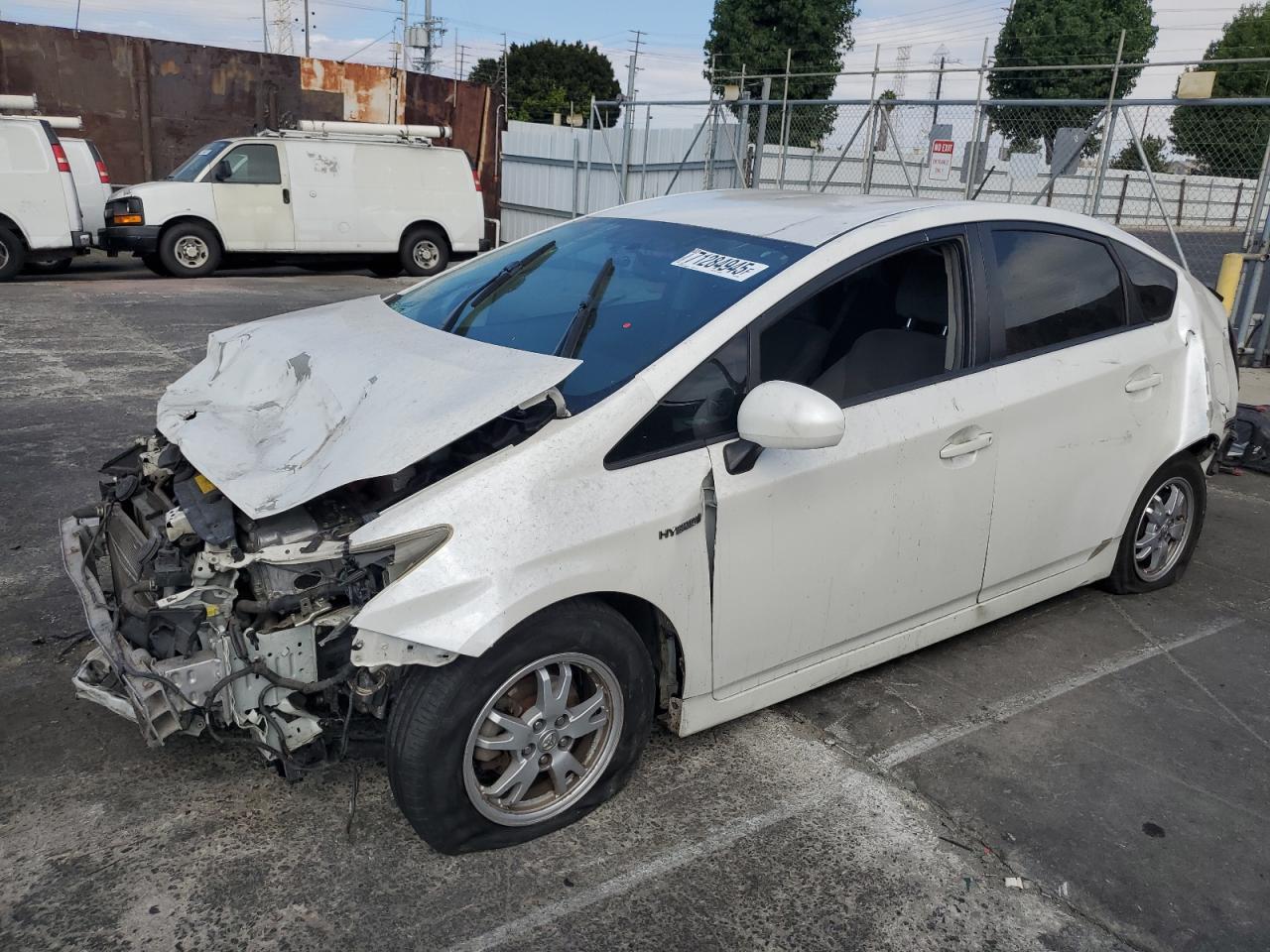 2011 TOYOTA PRIUS
