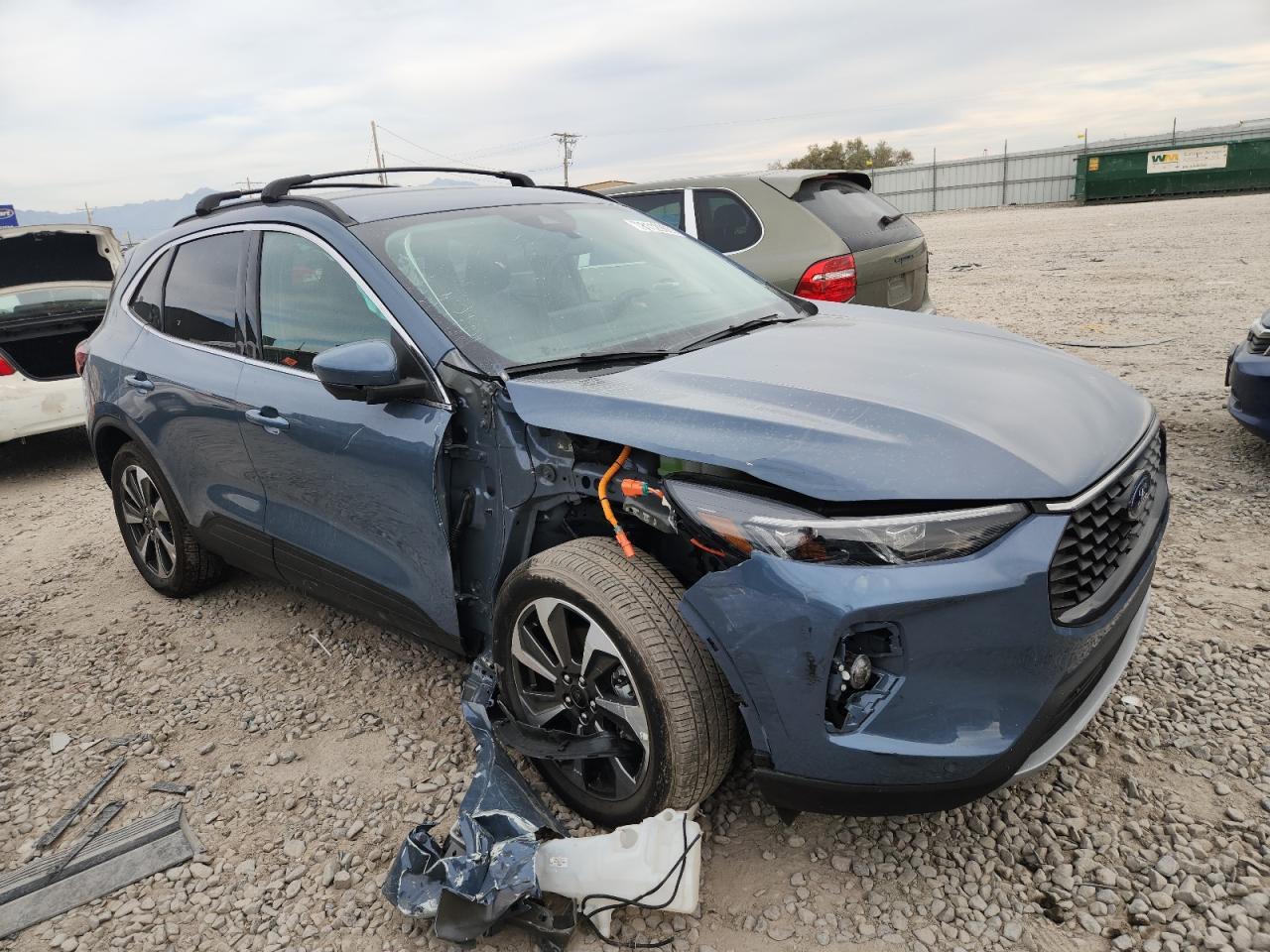 2025 FORD ESCAPE