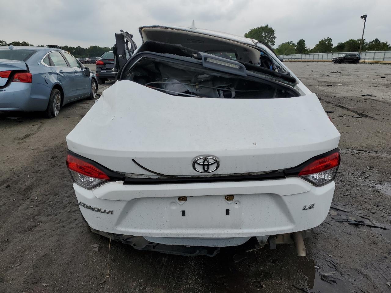2021 TOYOTA COROLLA