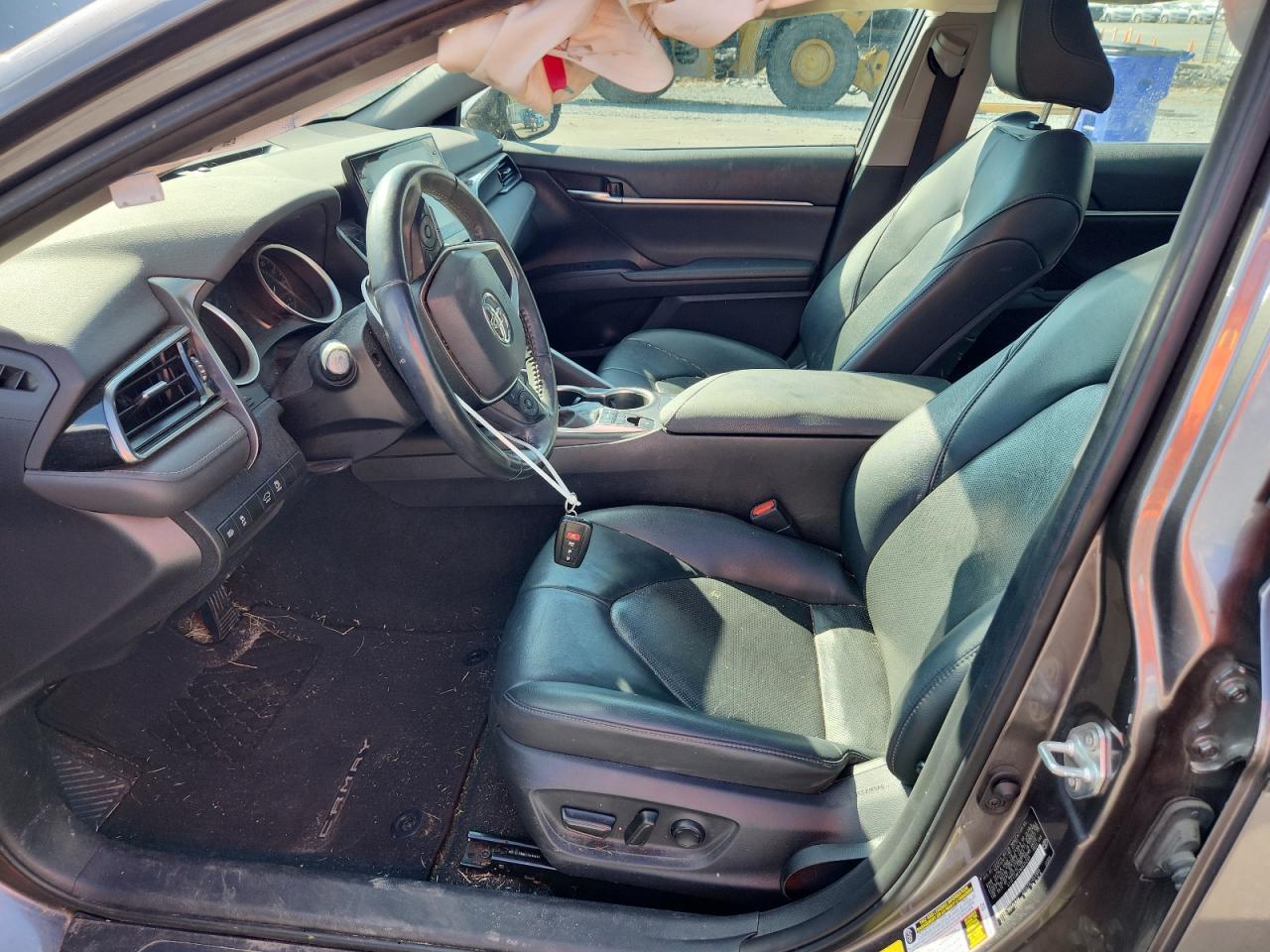 2022 TOYOTA CAMRY