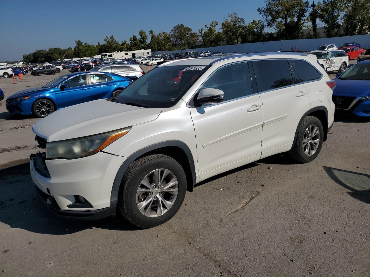 2015 TOYOTA HIGHLANDER
