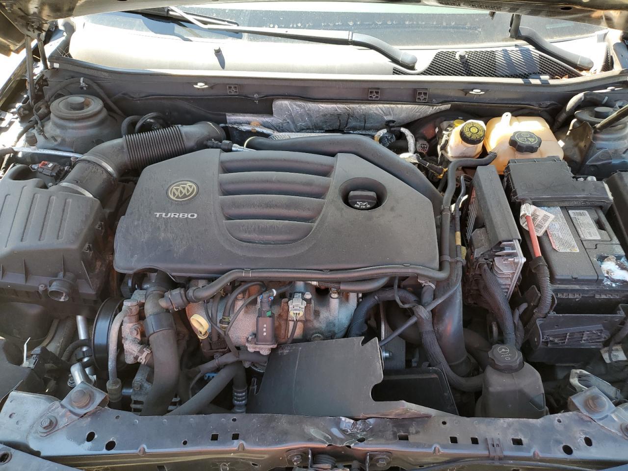 2013 BUICK Regal