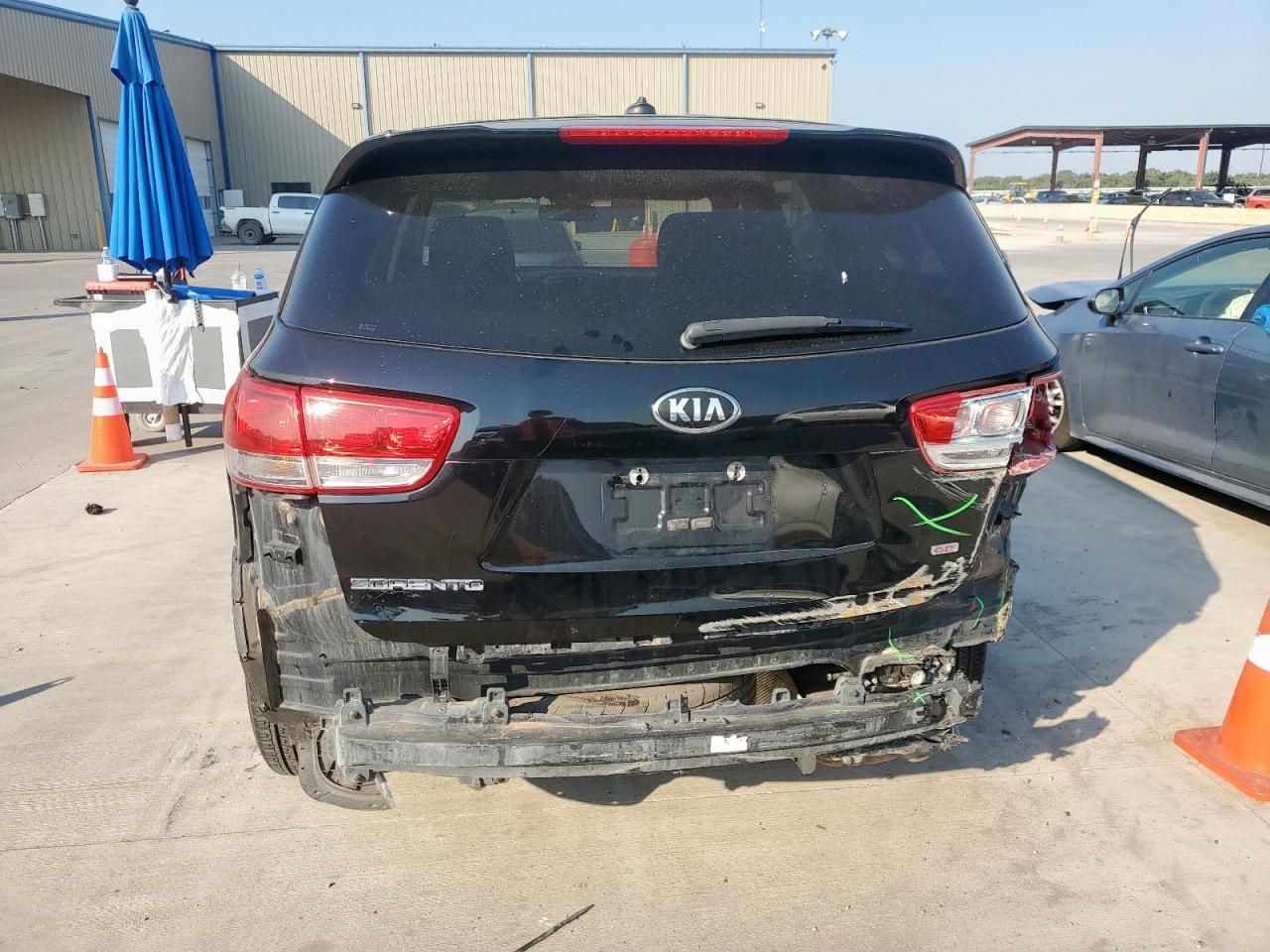2017 KIA SORENTO