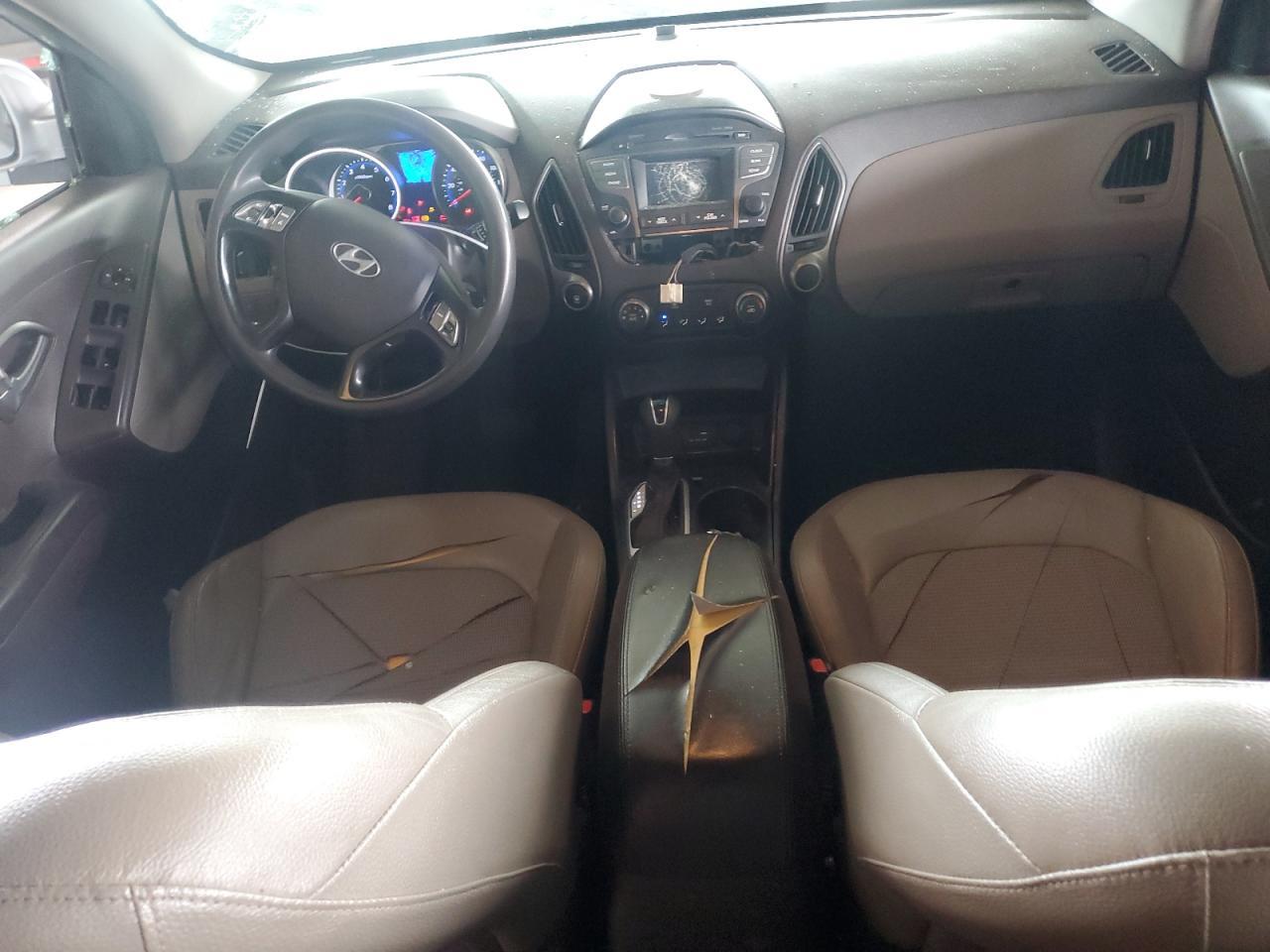 2015 HYUNDAI TUCSON
