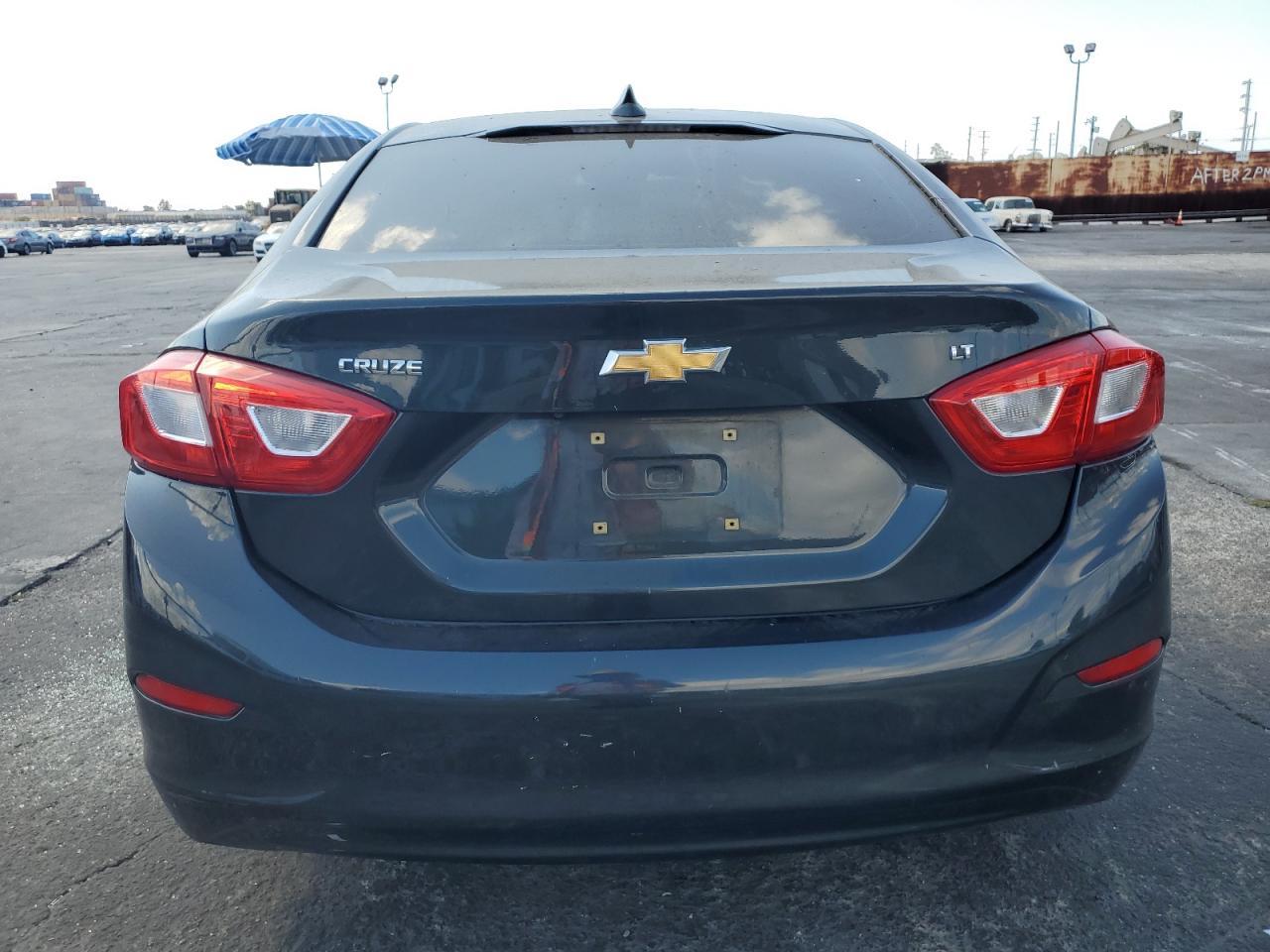 2017 CHEVROLET CRUZE