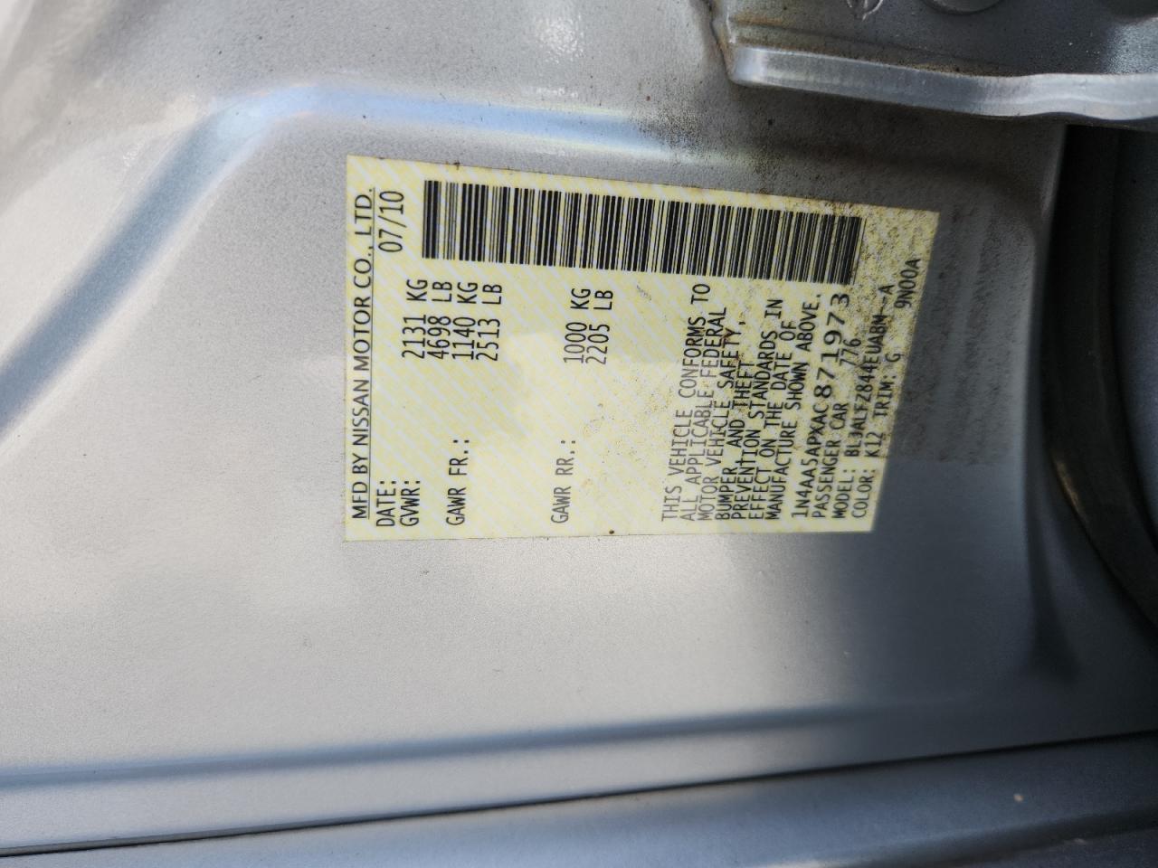 2010 NISSAN Maxima