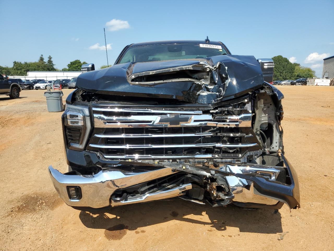 2024 CHEVROLET Silverado