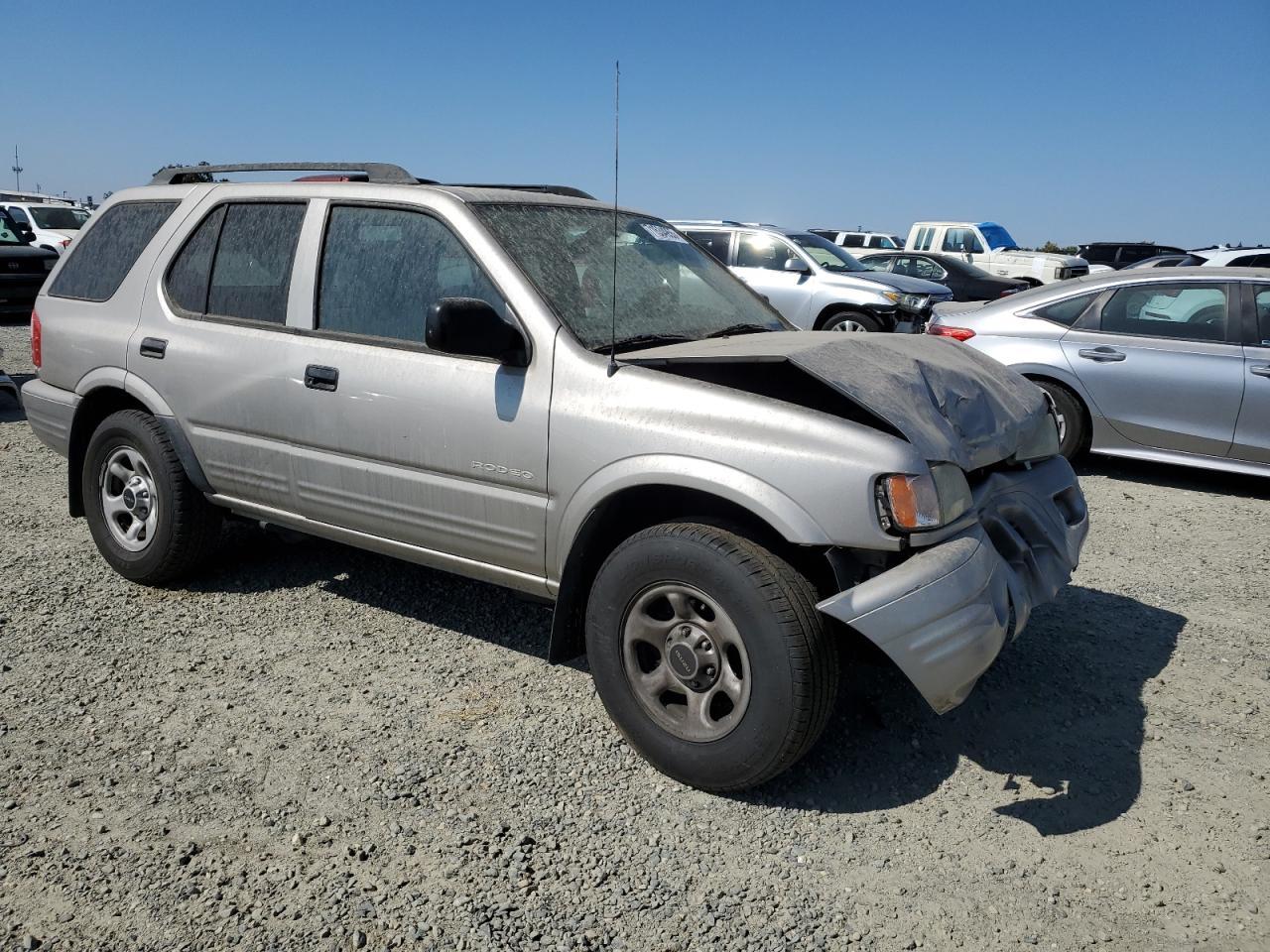 2004 ISUZU Rodeo