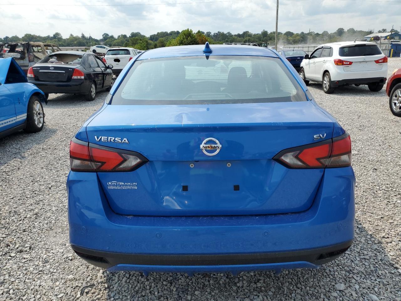 2022 NISSAN VERSA