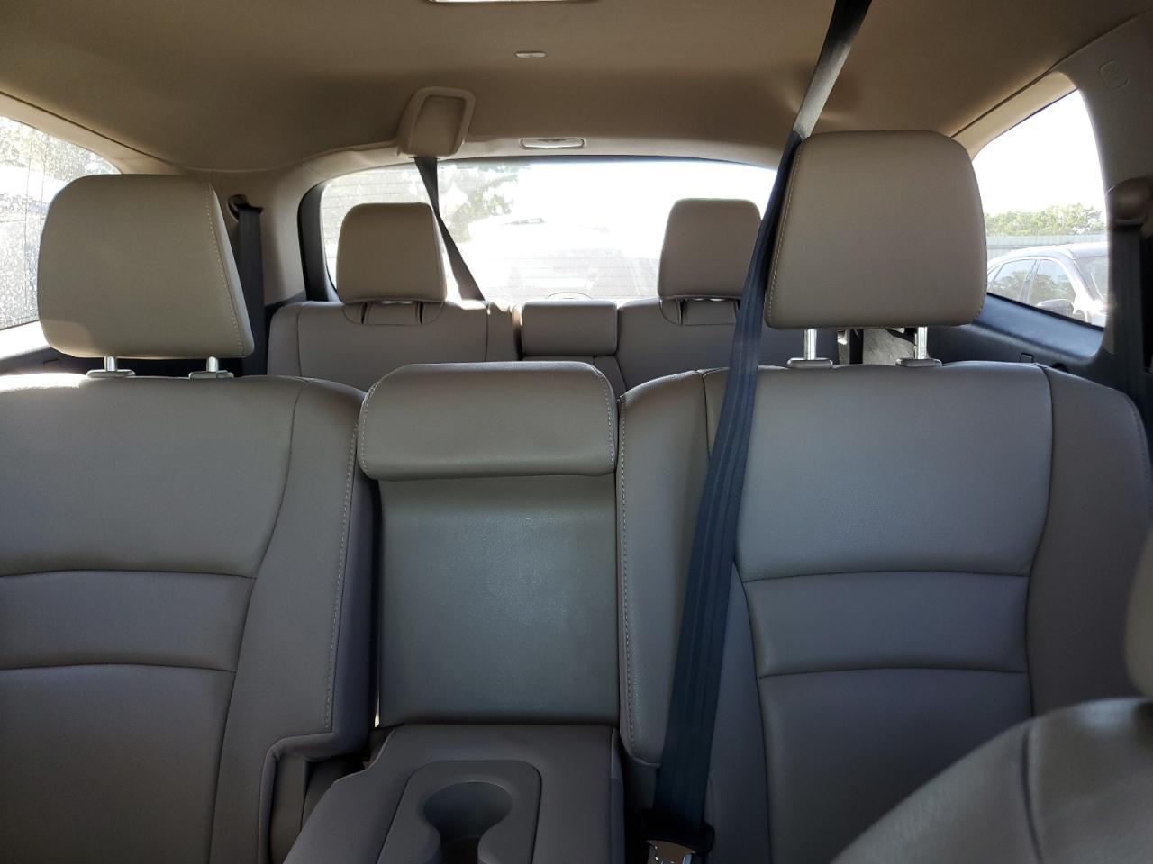 2017 HONDA PILOT