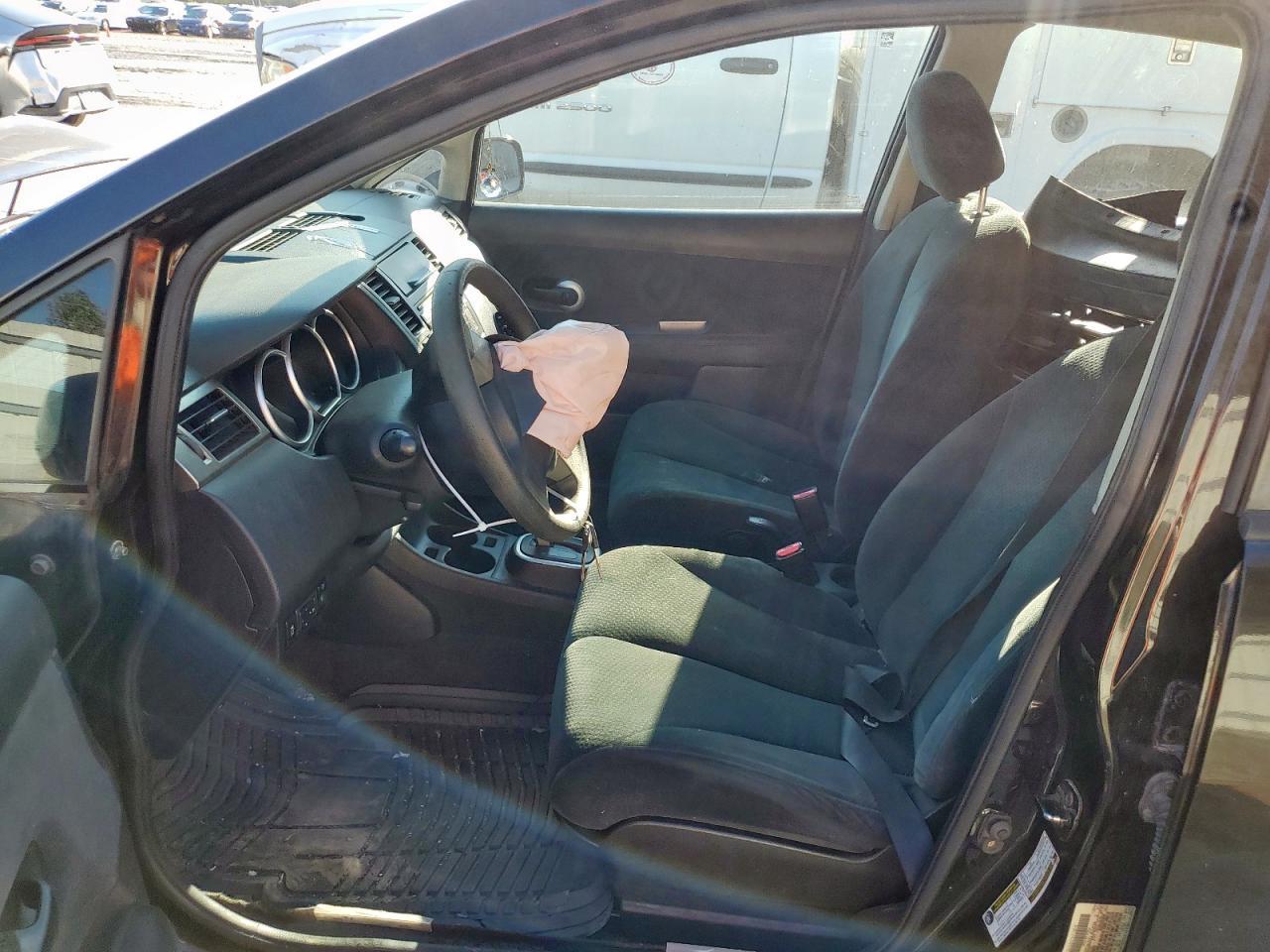 2012 NISSAN VERSA
