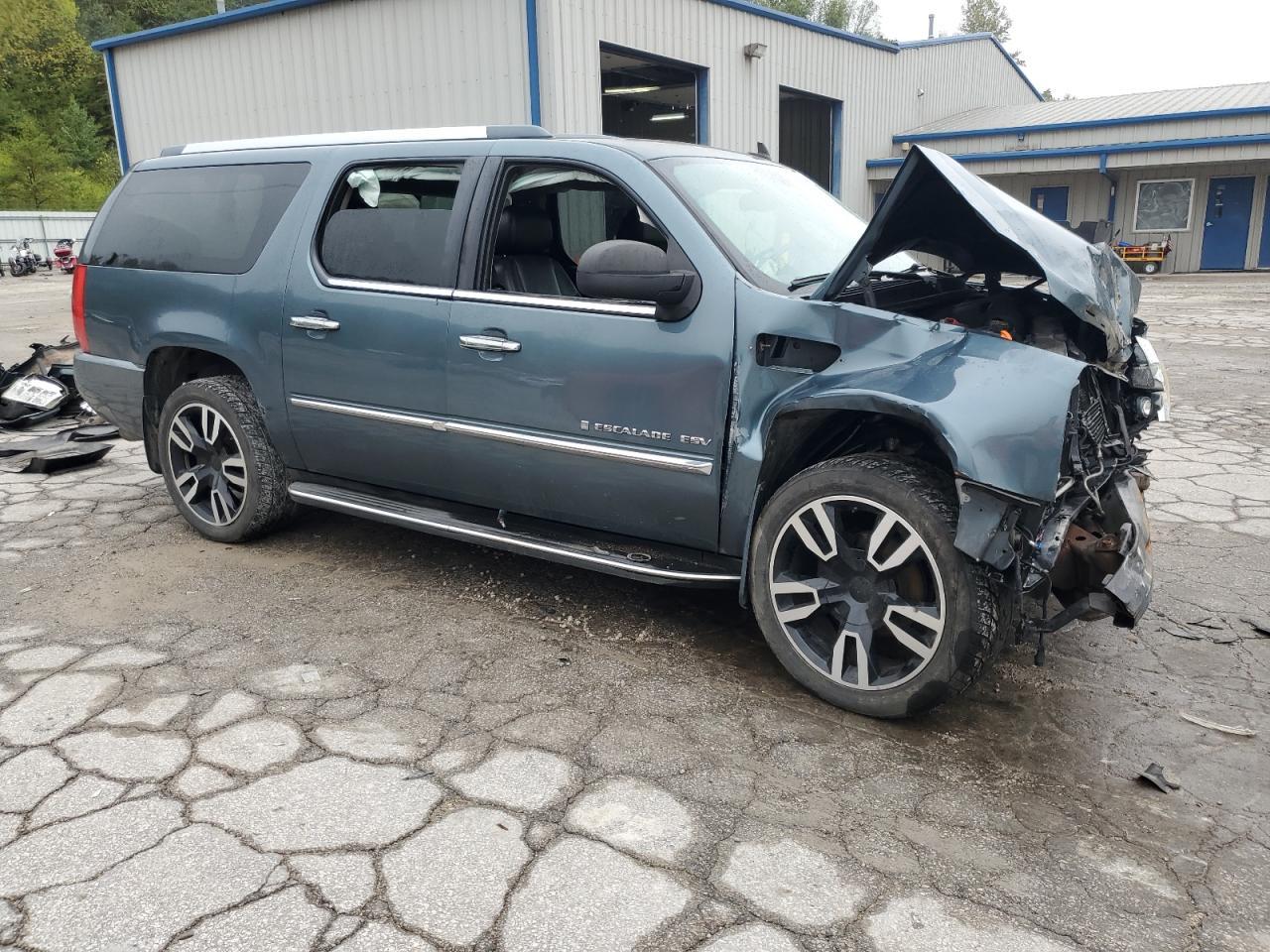 2009 CADILLAC ESCALADE
