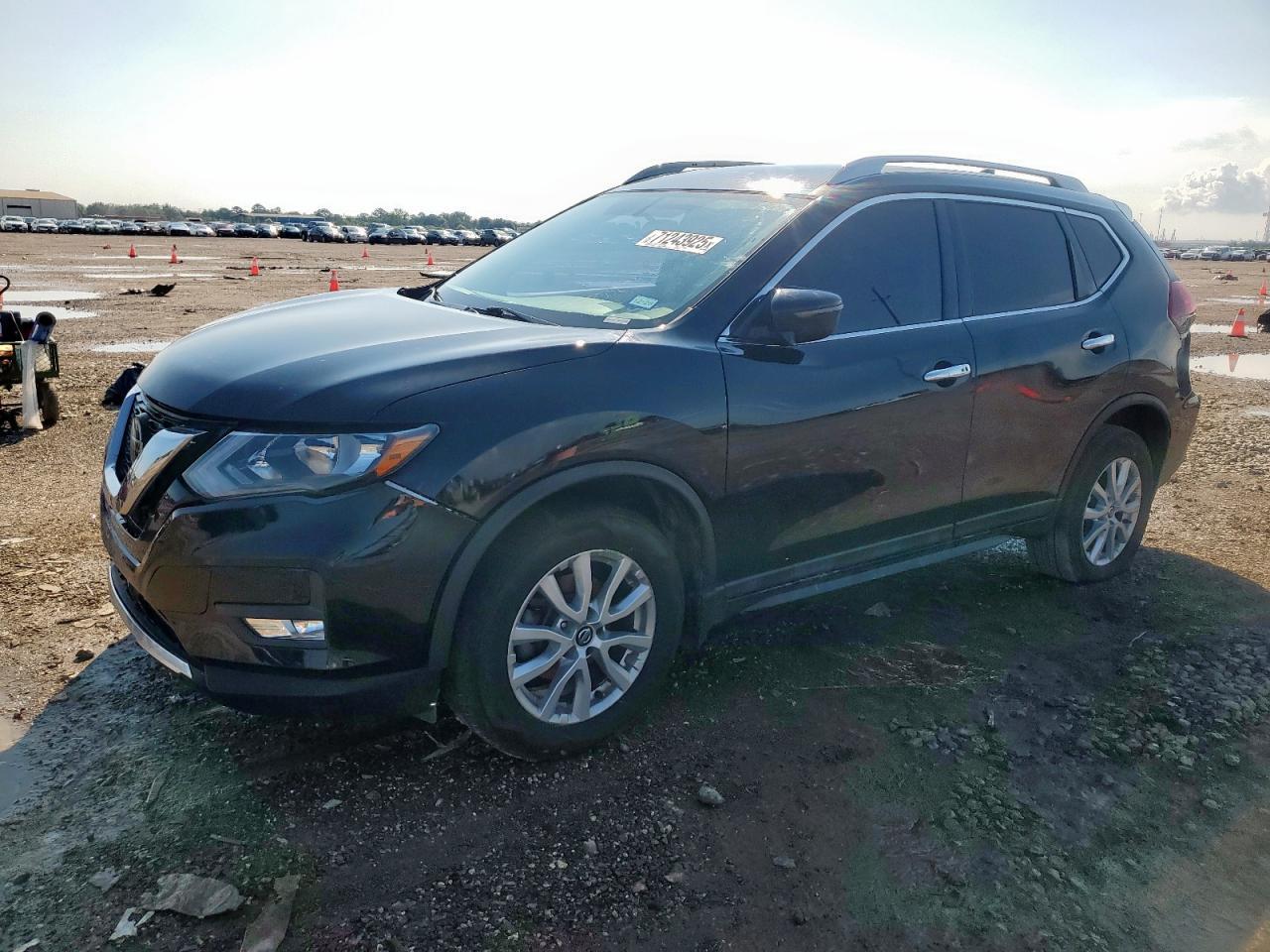 2018 NISSAN ROGUE