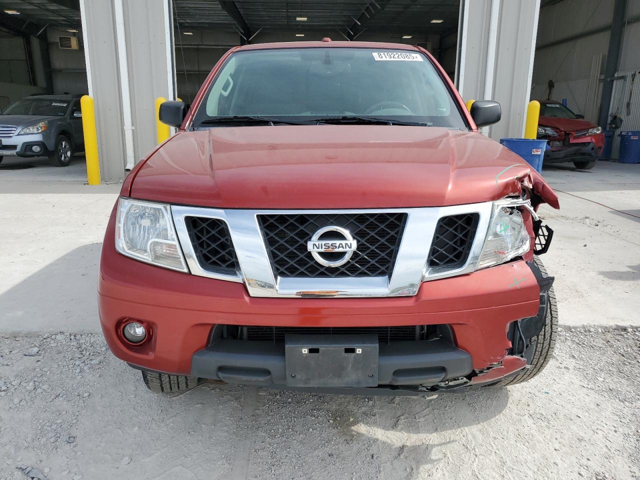 2015 NISSAN Frontier