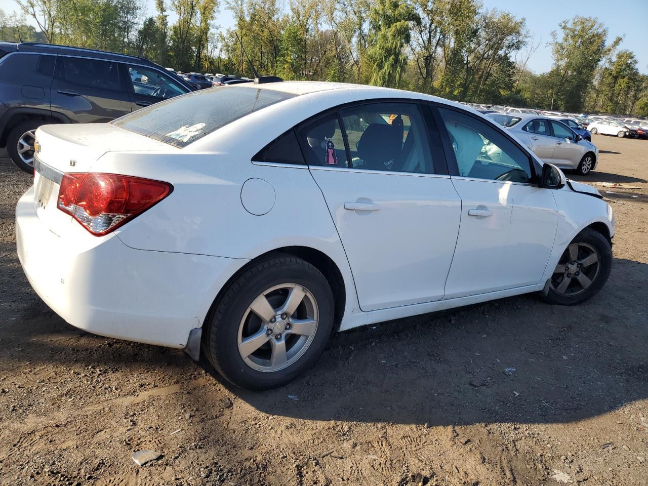 2015 CHEVROLET CRUZE