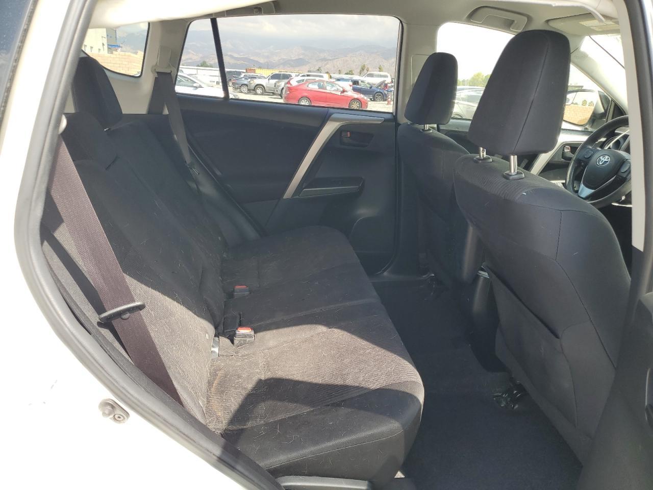 2016 TOYOTA RAV4
