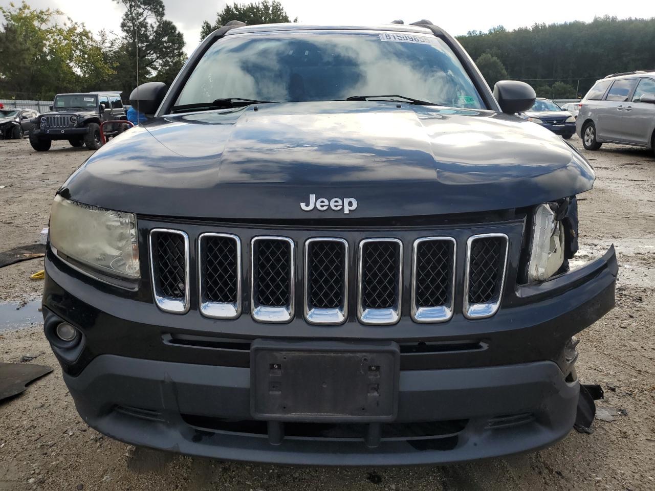 2011 JEEP Compass