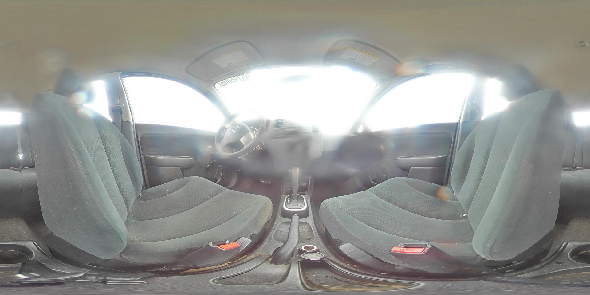 2011 NISSAN VERSA