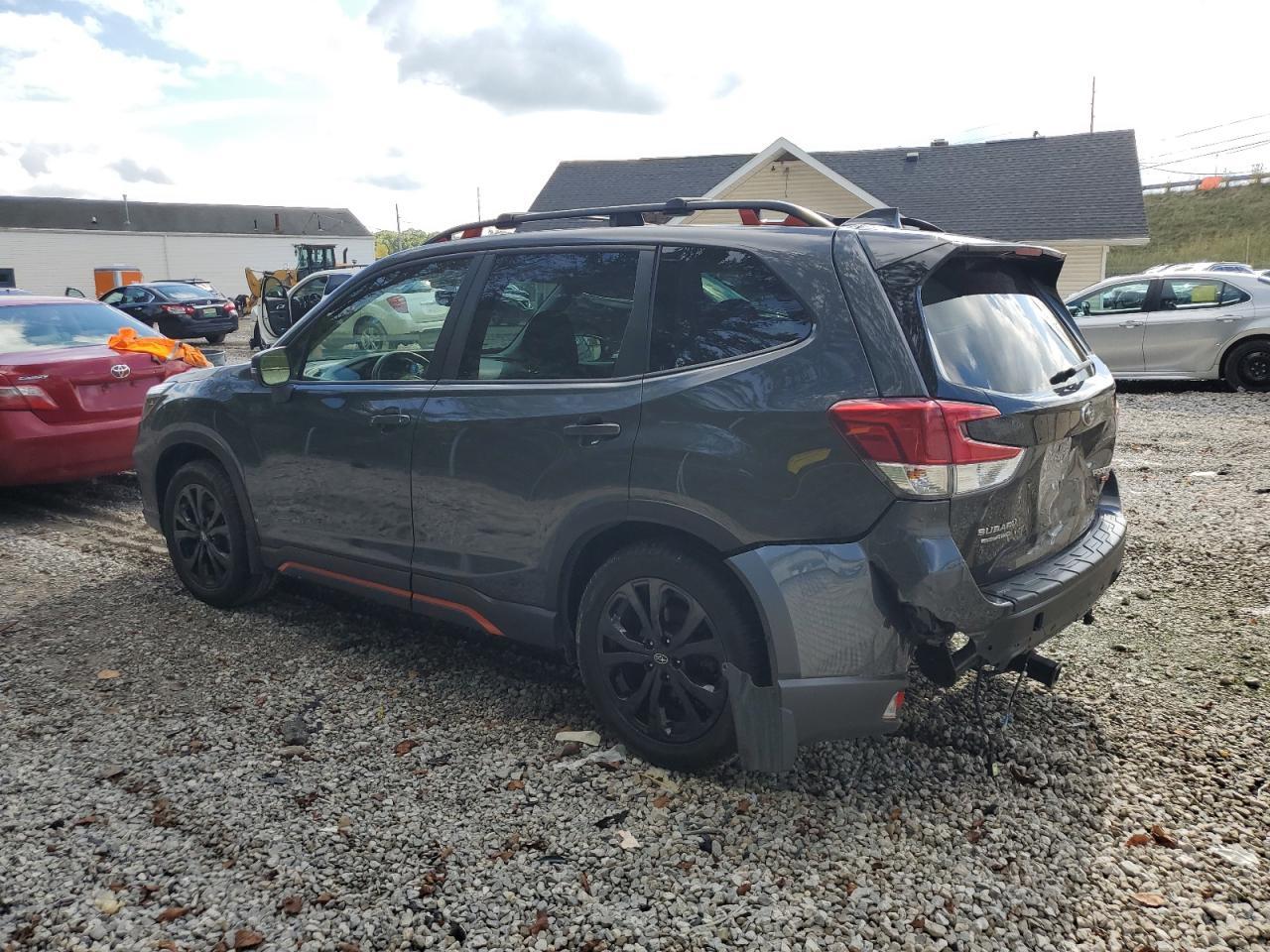 2021 SUBARU FORESTER